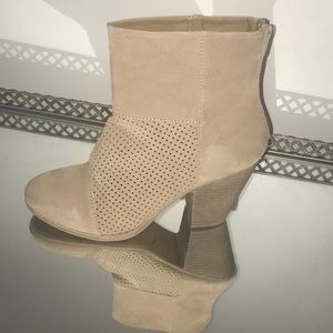 Tan boots